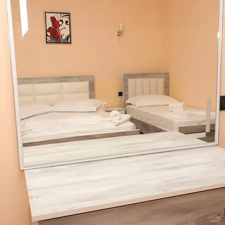 Martin Apartamento Berat